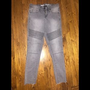 Women’s jeans